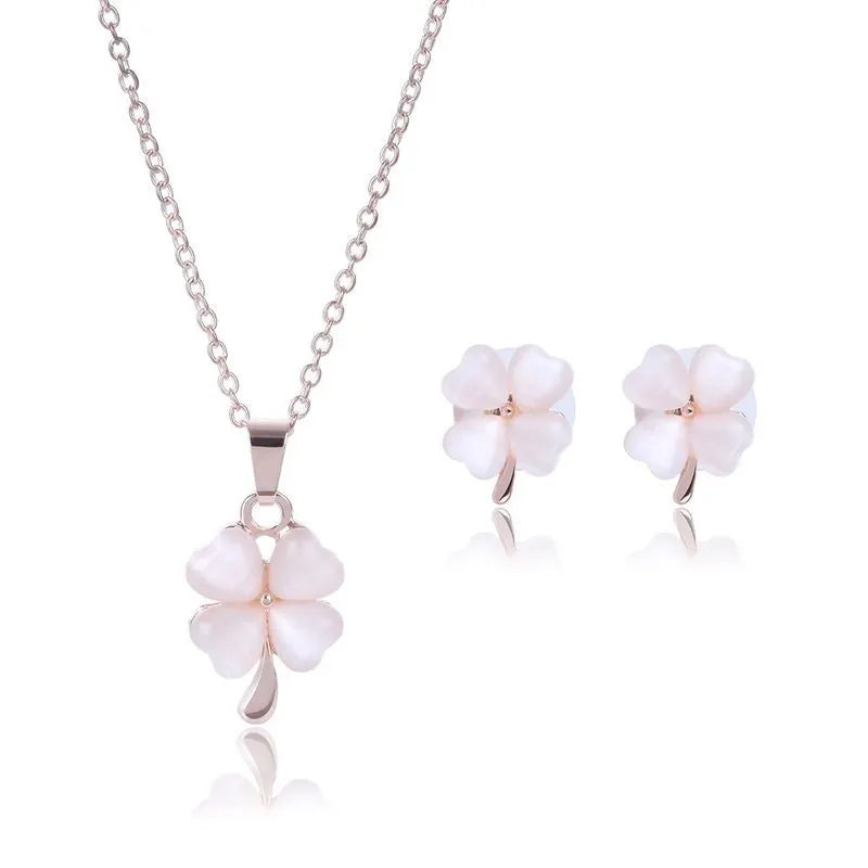 White clover set