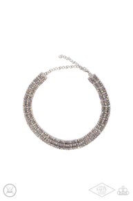 Full REIGN - Multi choker necklace