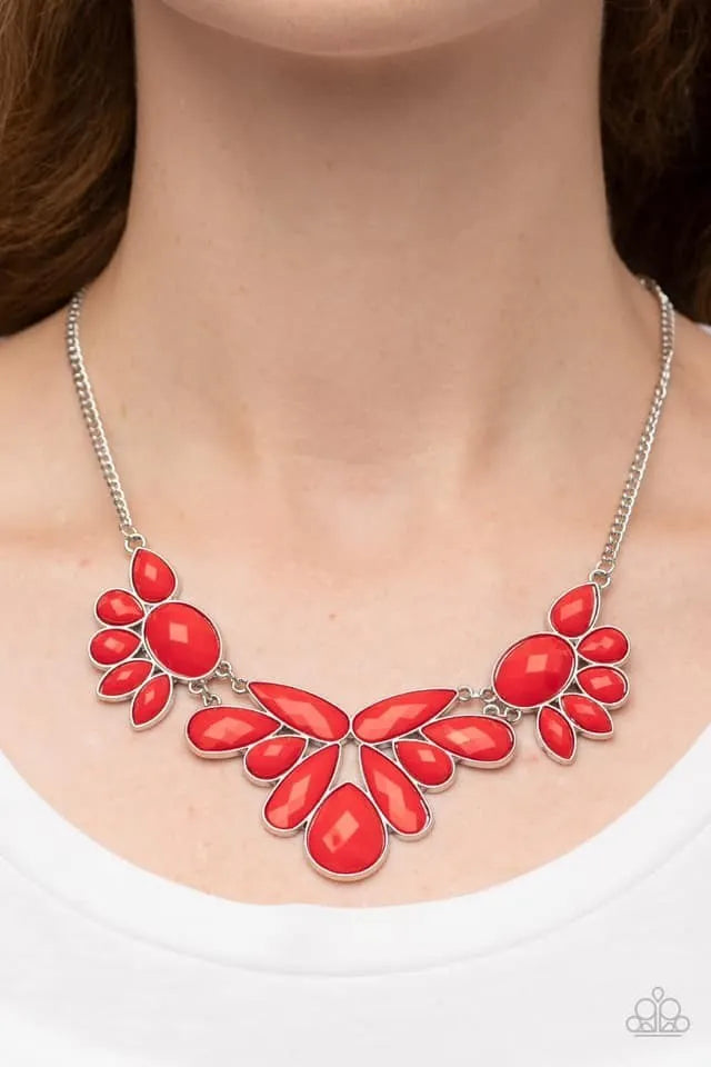 A Passing FAN-cy - Red short necklace