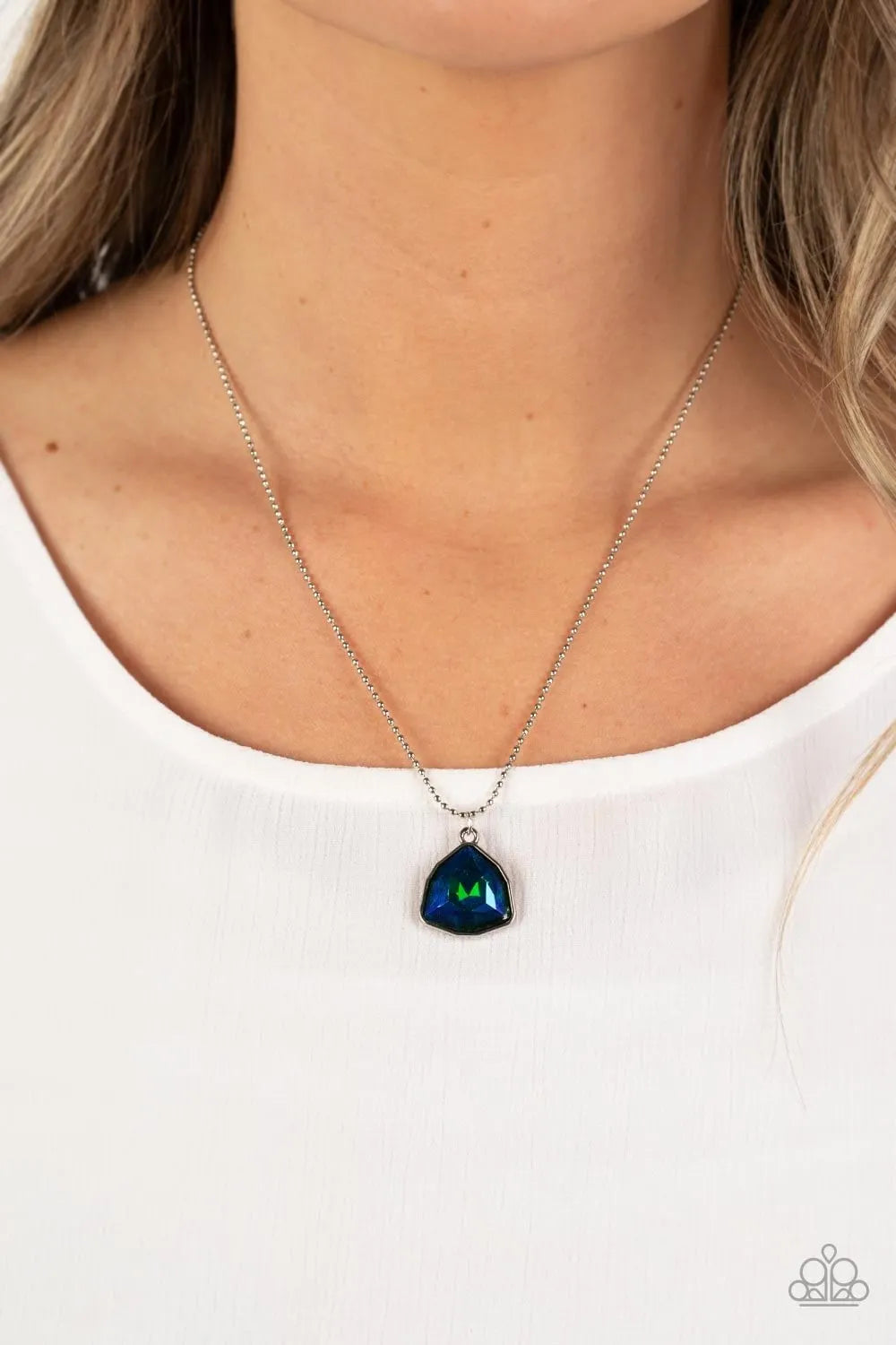 Galactic Duchess - Multi short necklace