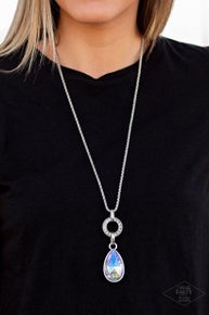 Lookin Like A Million necklace iridescent long