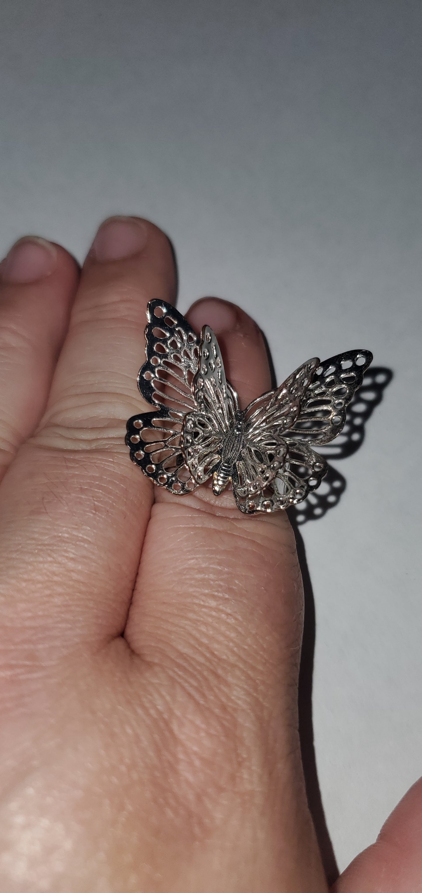 Butterfly away sz 8 silver ring