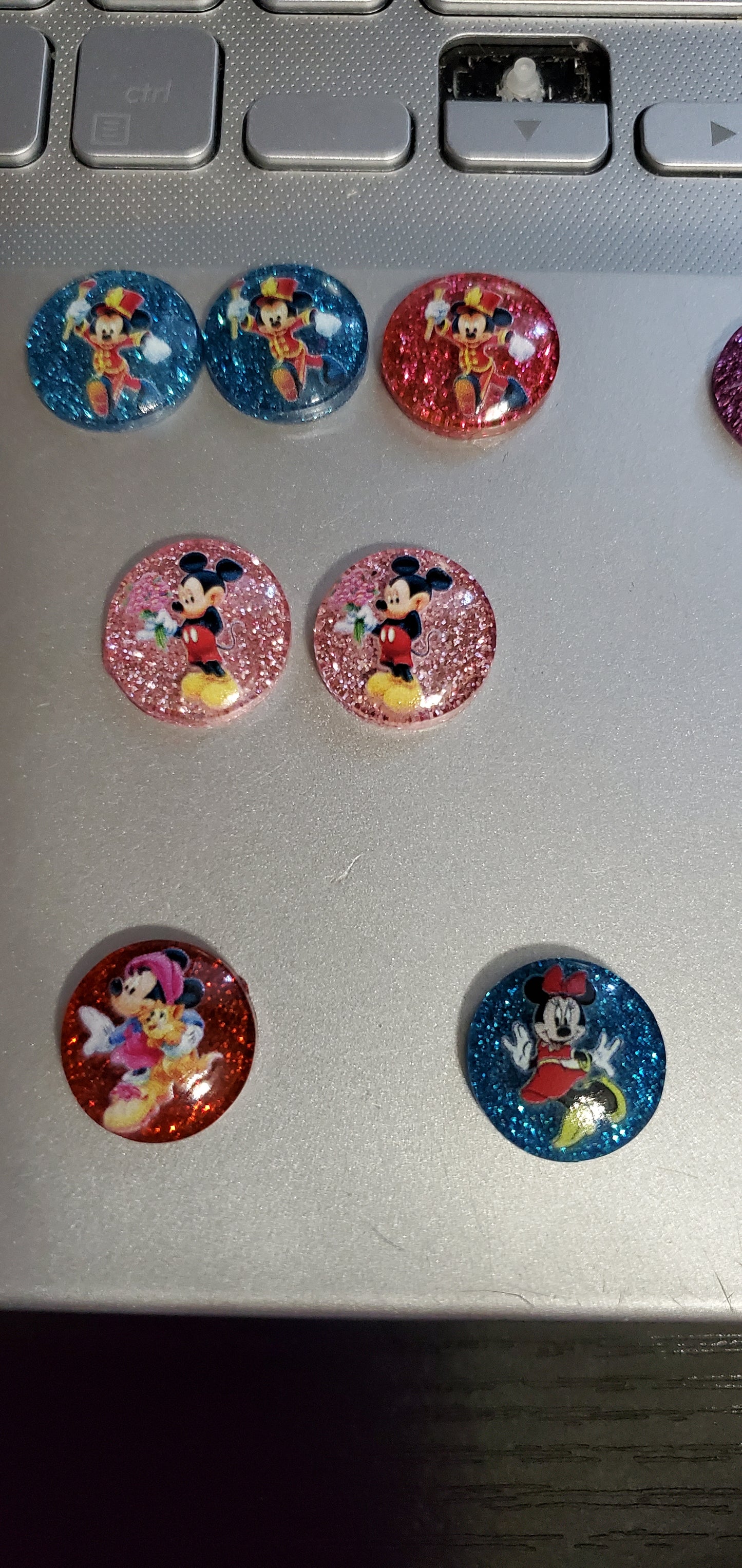 micky mouse 18 mm