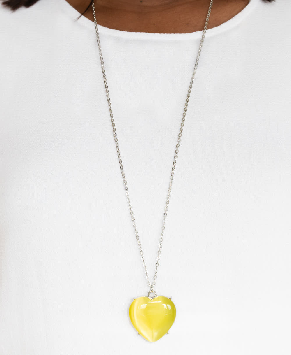 Warmhearted Glow Yellow long Necklace papa