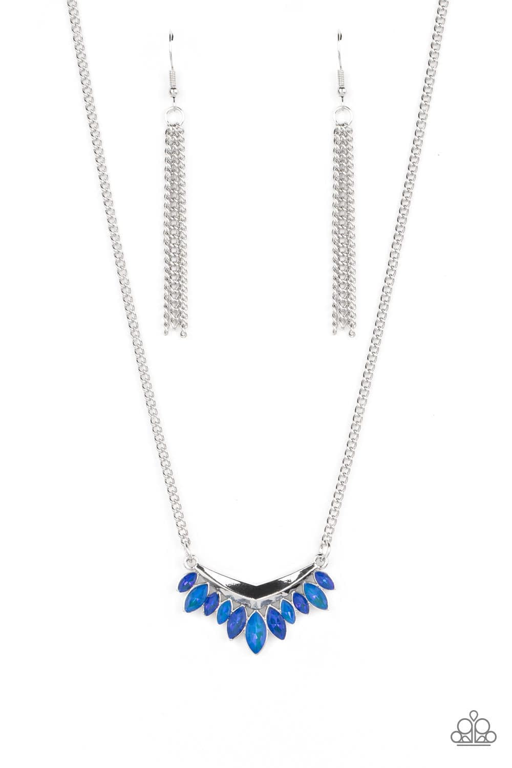 flash of Fringe blue pink short necklace papa