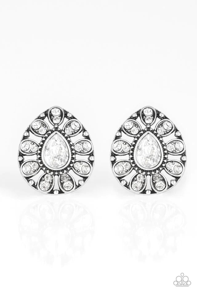 Treasure Retreat - White Post Earrings - Papa