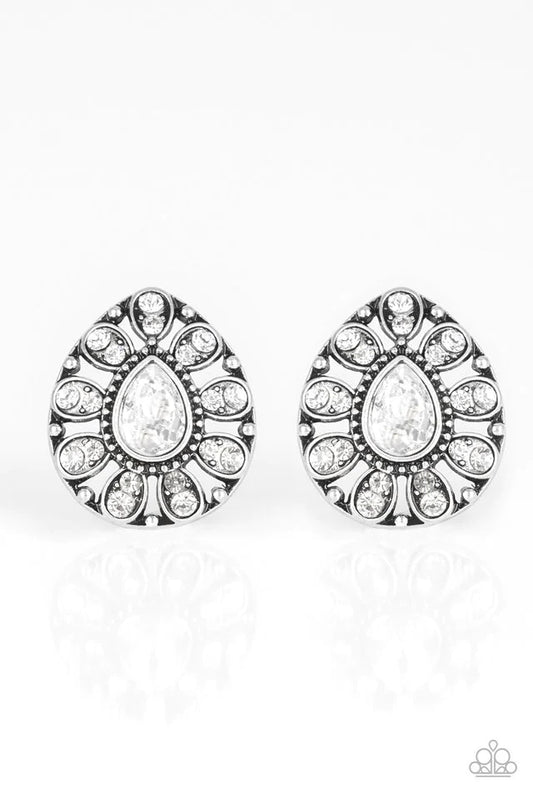 Treasure Retreat - White Post Earrings - Papa