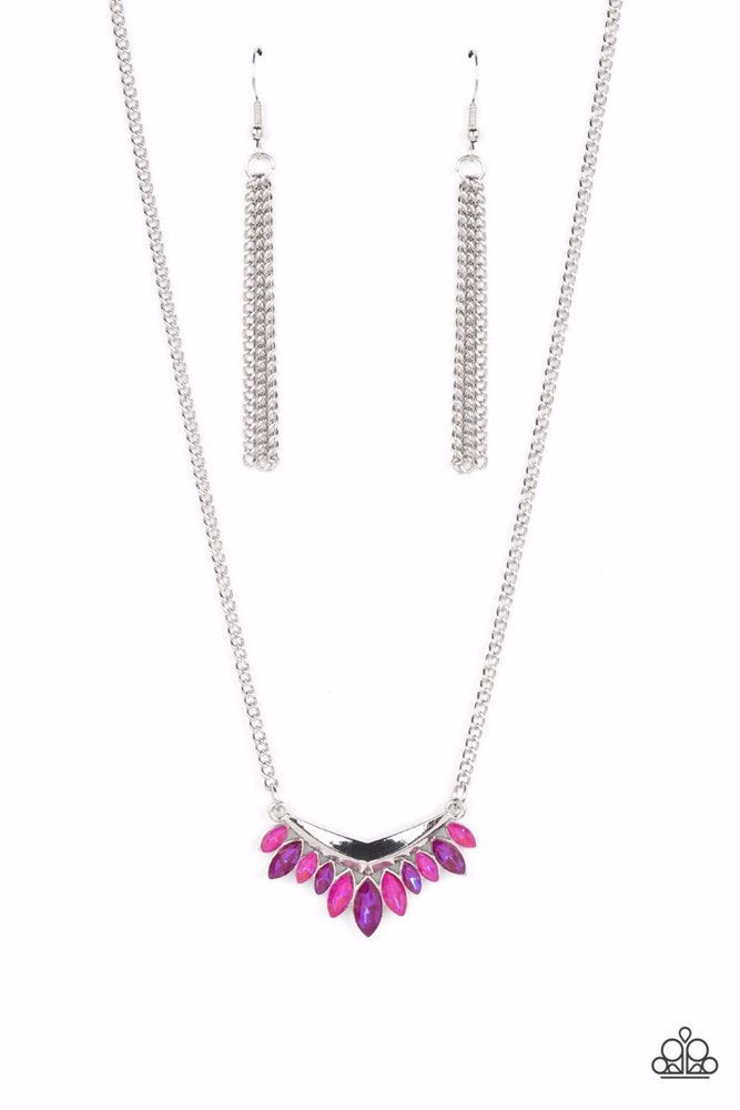 flash of Fringe blue pink short necklace papa