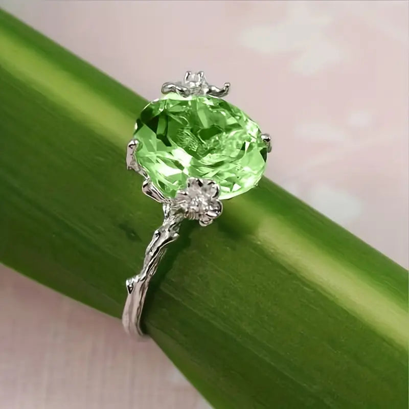 fairy leaves flowered Olive Green Zircon ring 9 2276