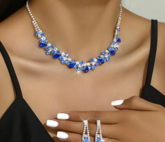 Radiant blue Short necklace set