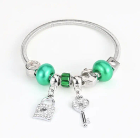 sea lock and peace green bracelet 5091