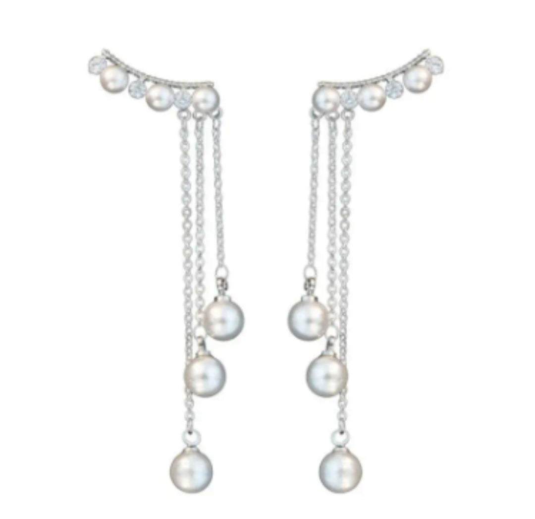 Its raining pearls jacket white earrings 0302