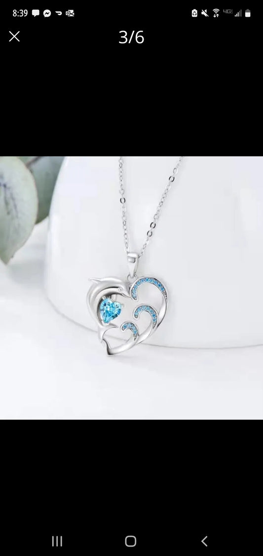 Dolphin full of love short blue heart necklace