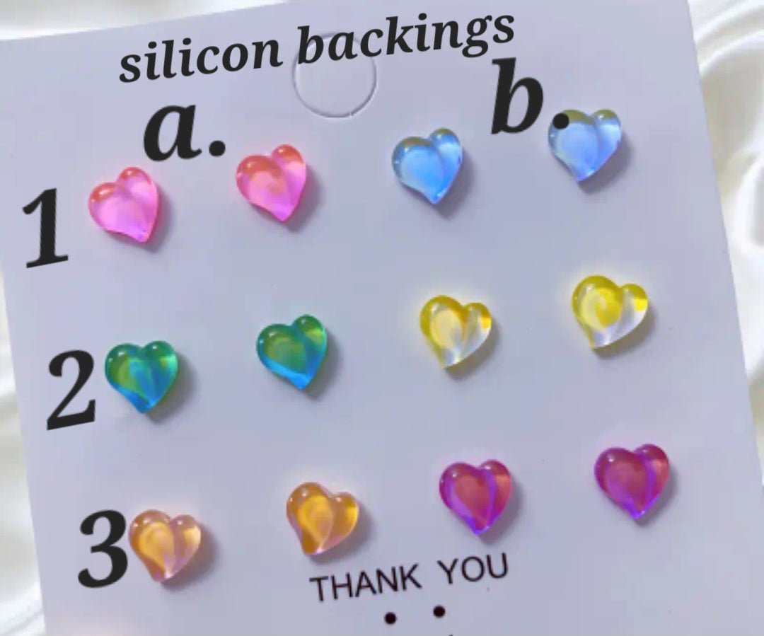 Stud hearts multiple post earrings