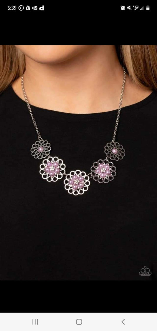 Meadow pearl purple blue short necklace