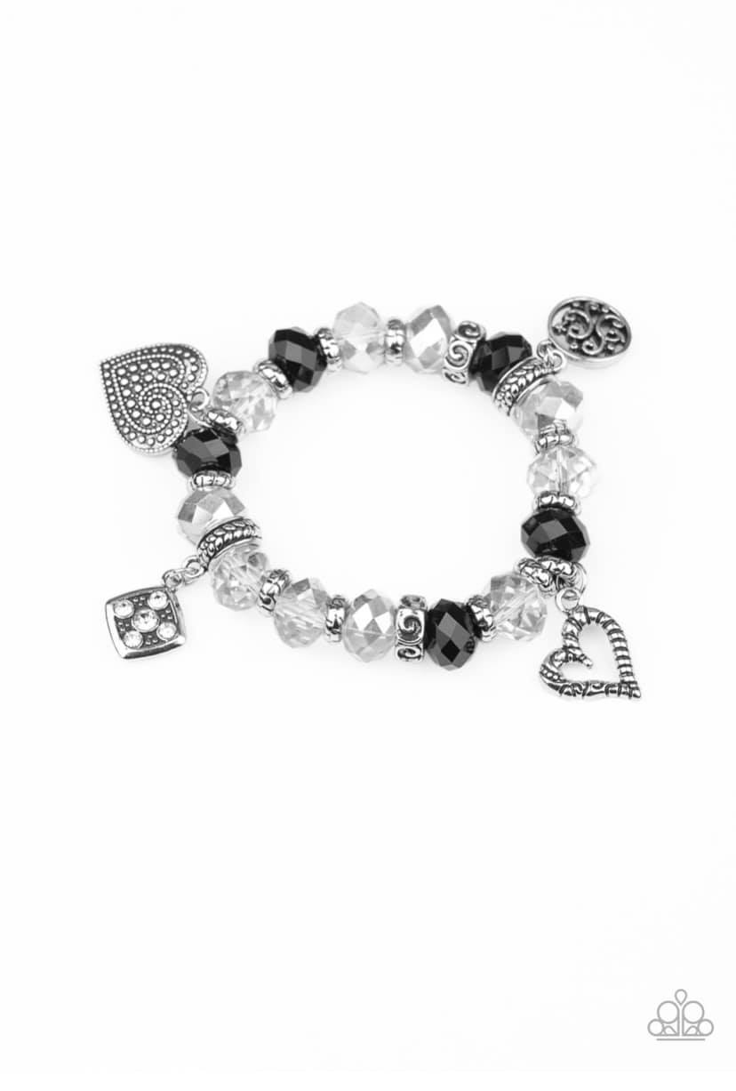 Fabulously Flirty - Black heart bracelet papa