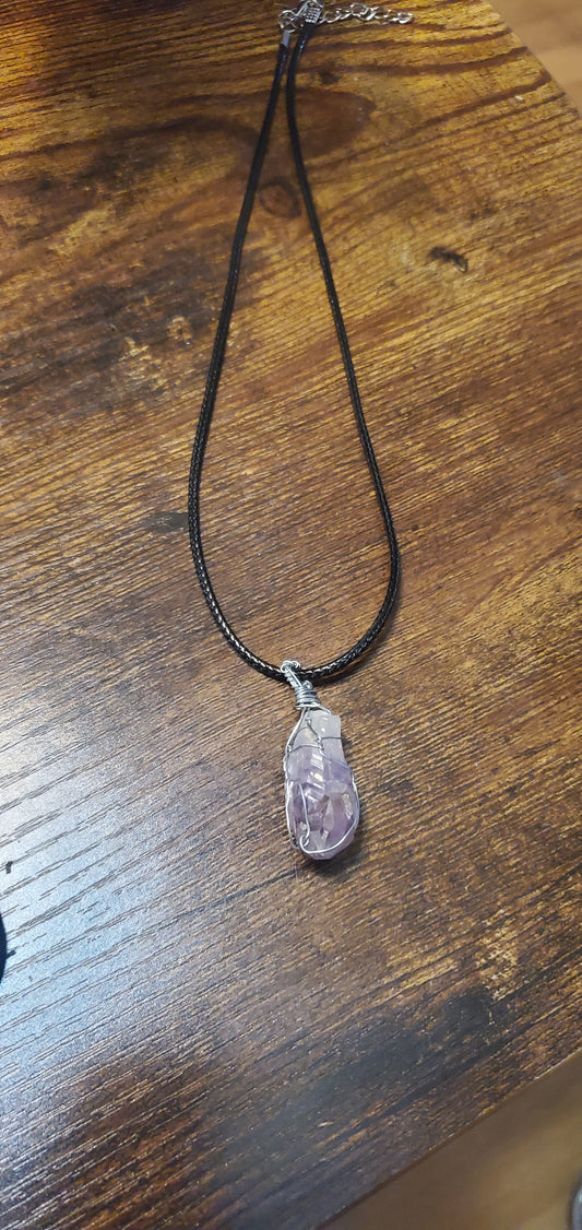 Healing raw quartz crystal white purple short necklace