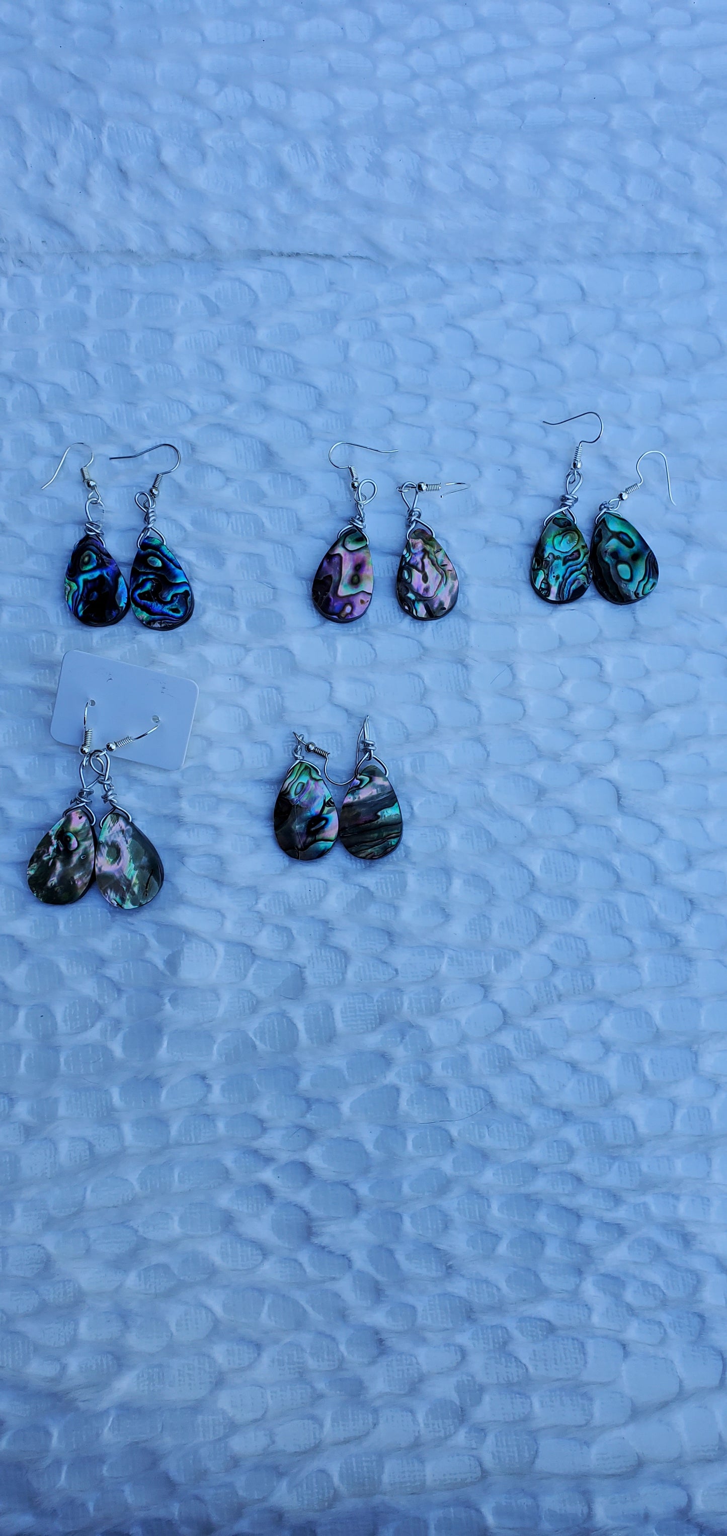 Oil shell tear earrings and short necklace set