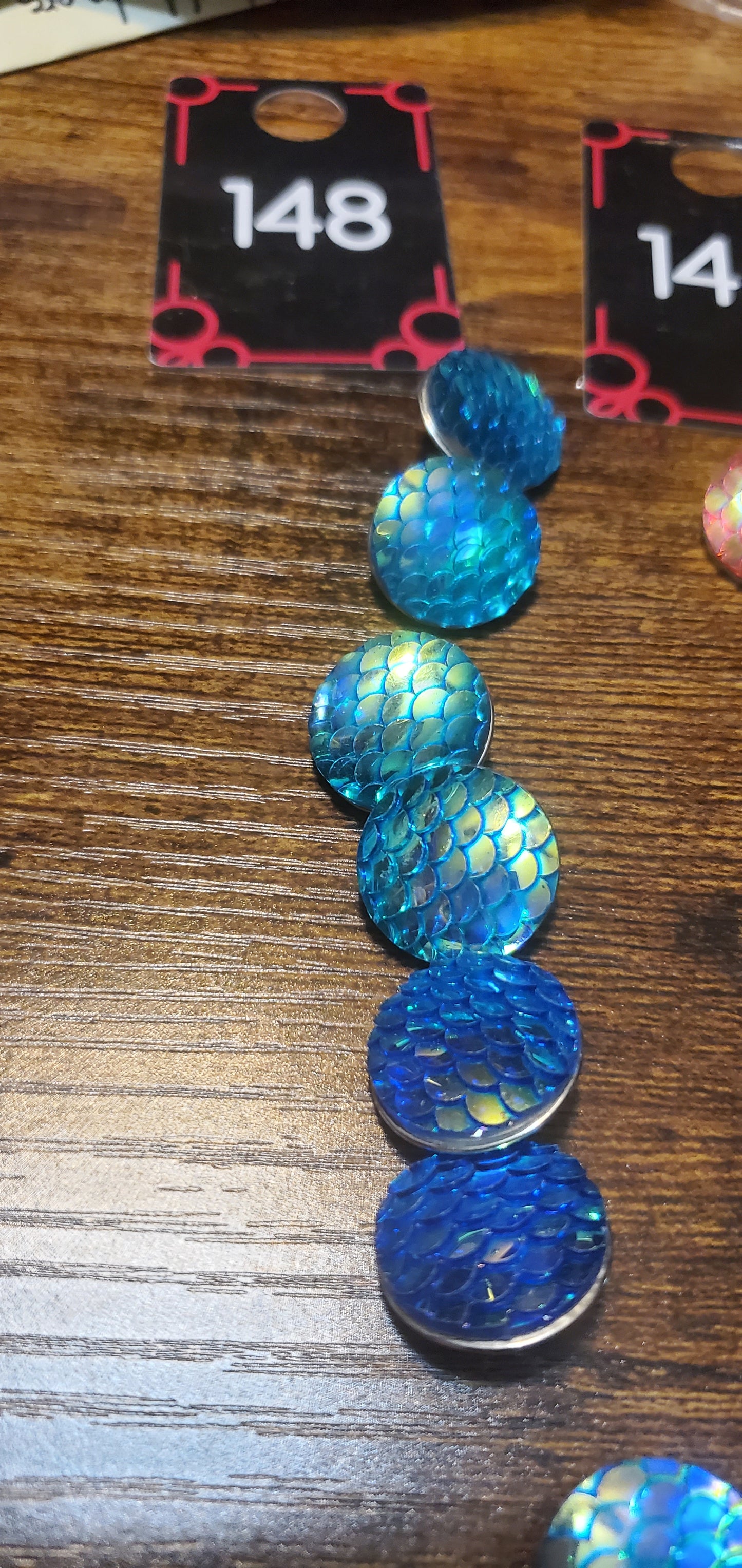 Dragon scales snaps  18 mm