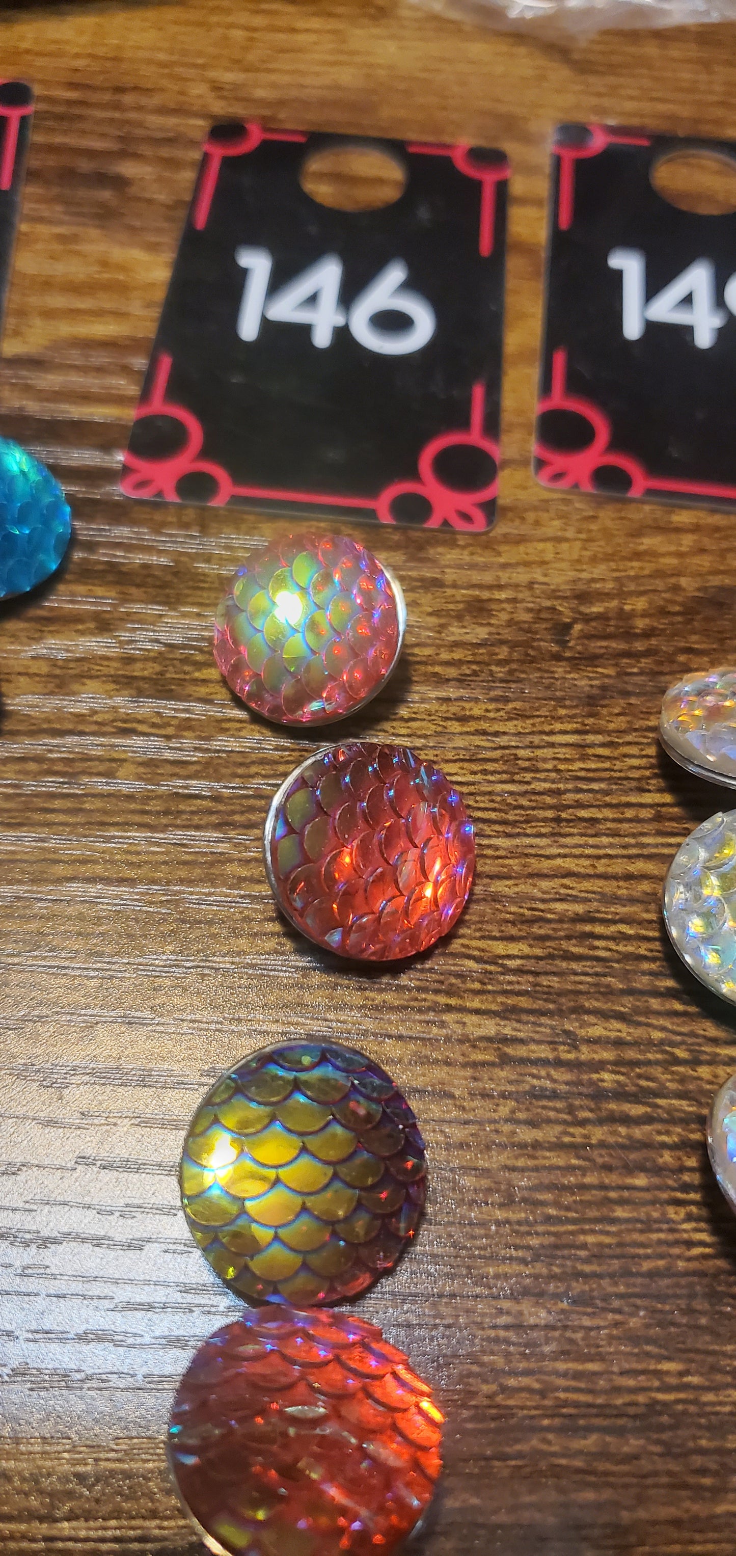 Dragon scales snaps  18 mm