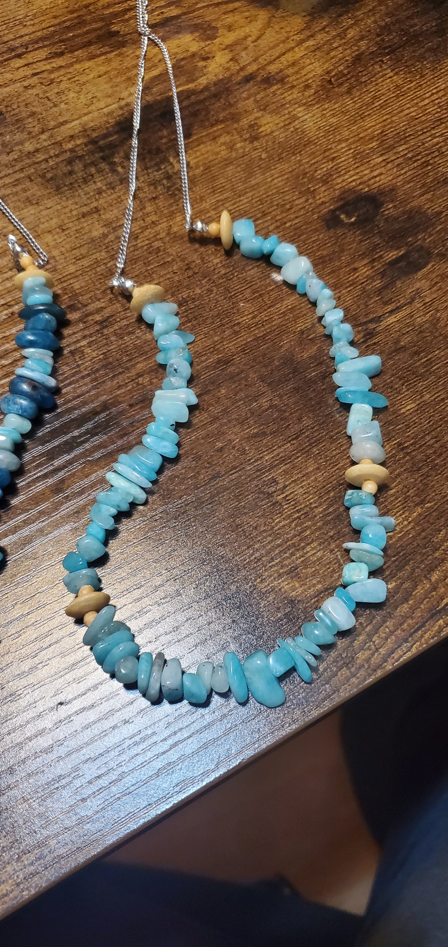 ocean blue stone short necklace