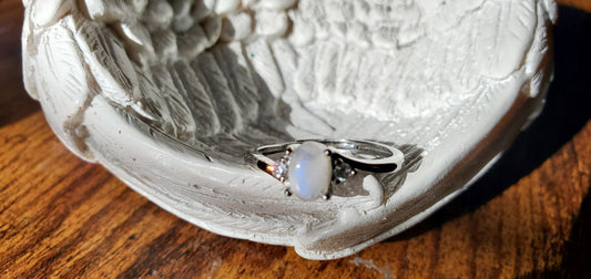 Opal stone ring adjustable