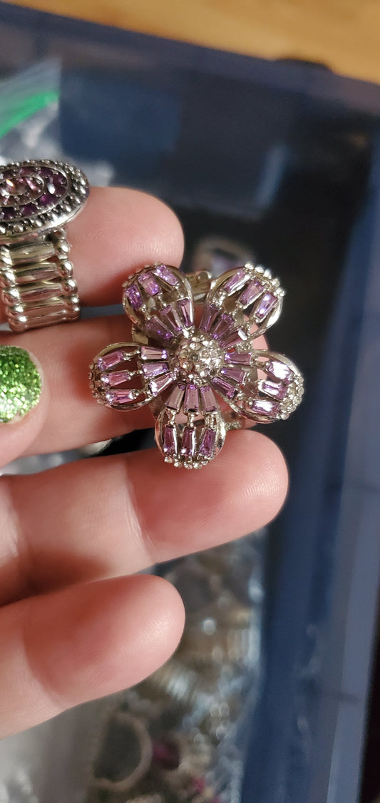 Purple flower ring papa