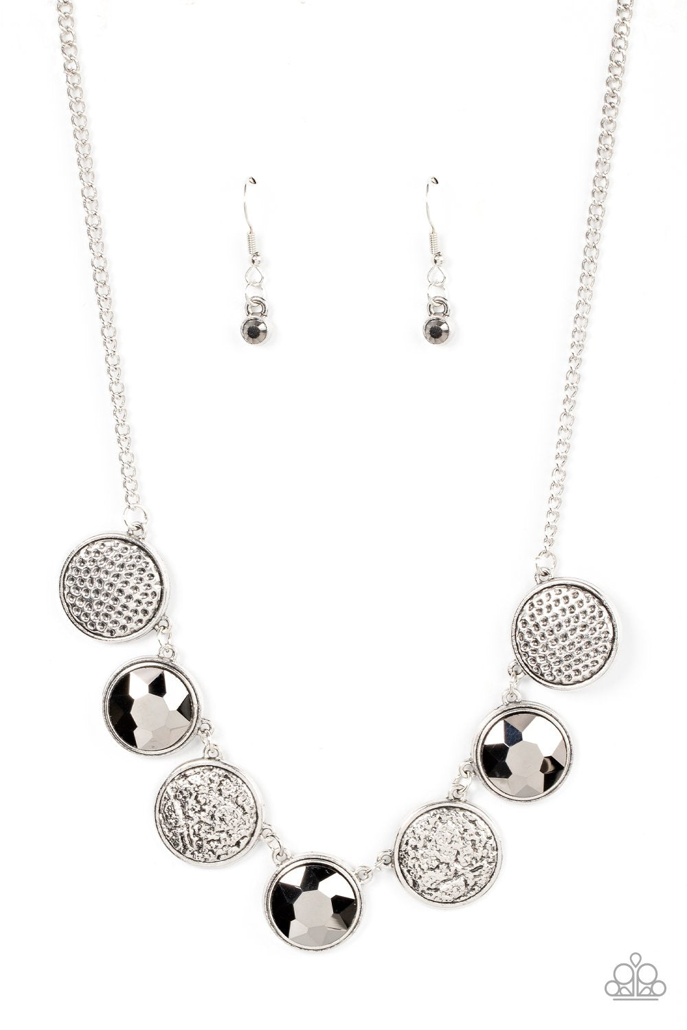 Urban Elite - Silver short necklace