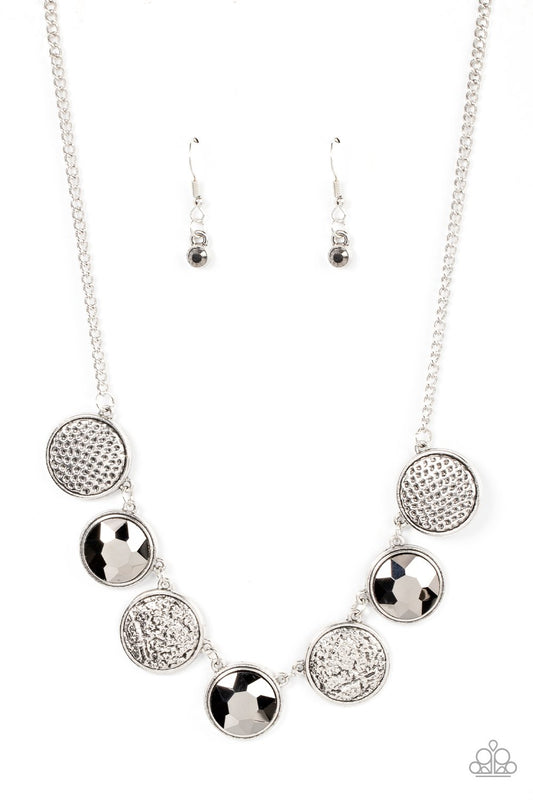 Urban Elite - Silver short necklace