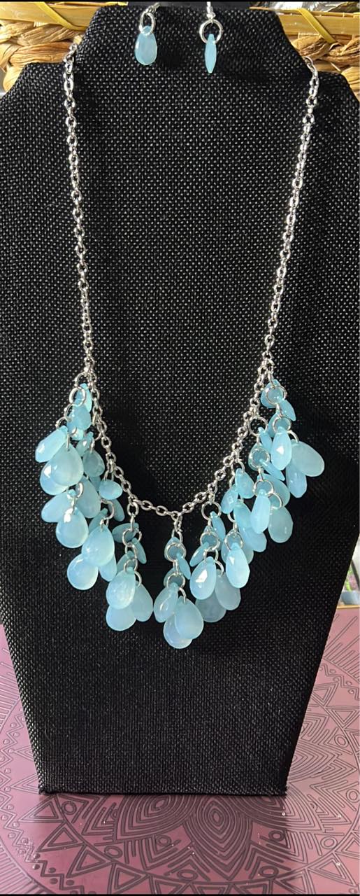 Crystal Cabaret - Blue Necklace 486xx papa set