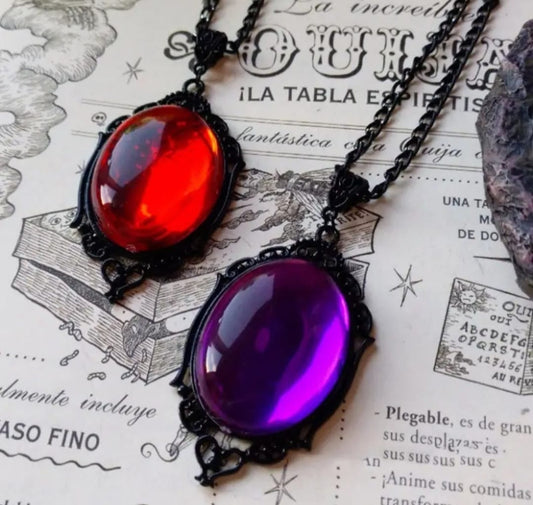 1800s vintage red purple short necklace 0592