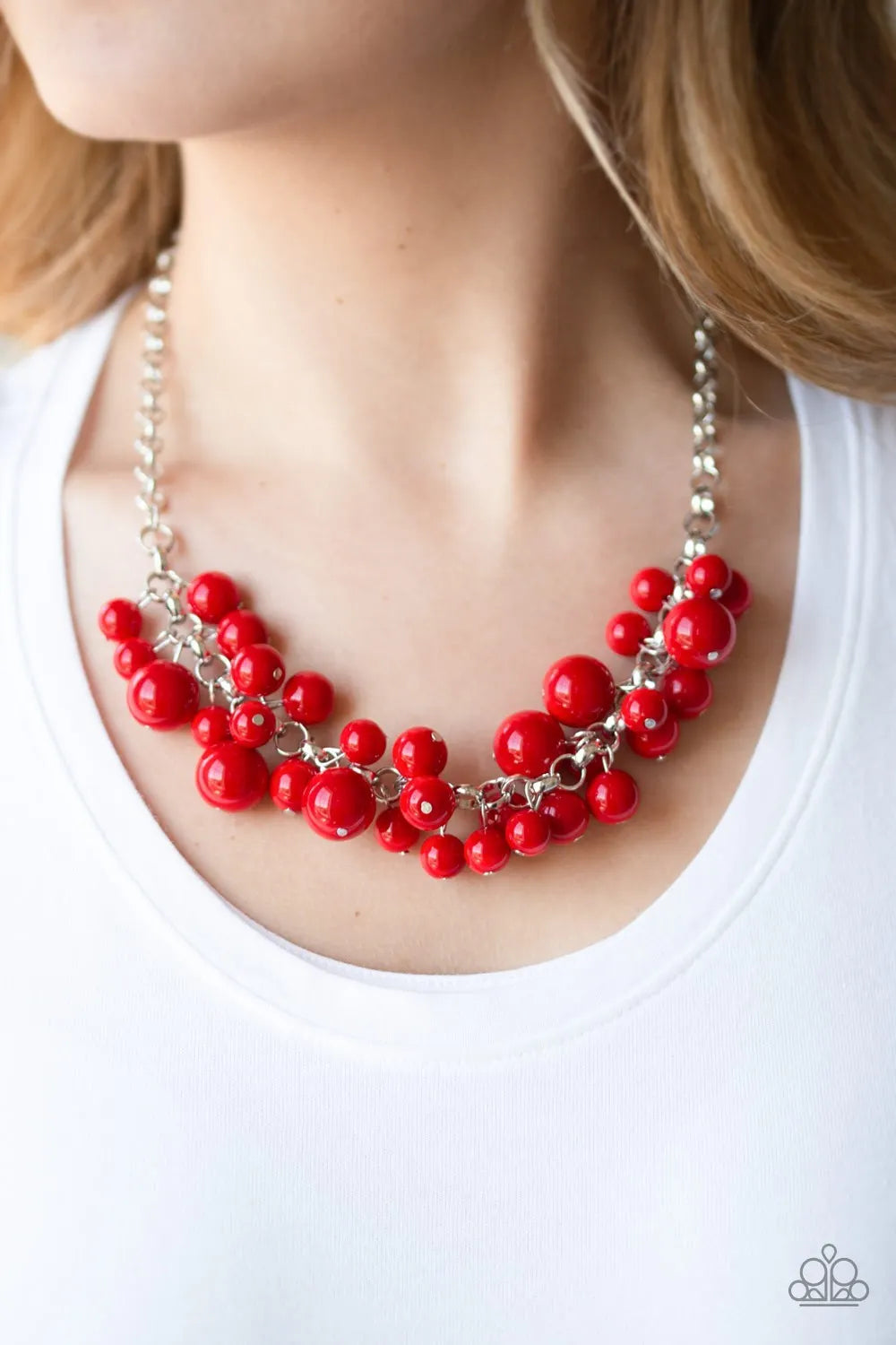 Walk This BROADWAY- Red necklace short papa