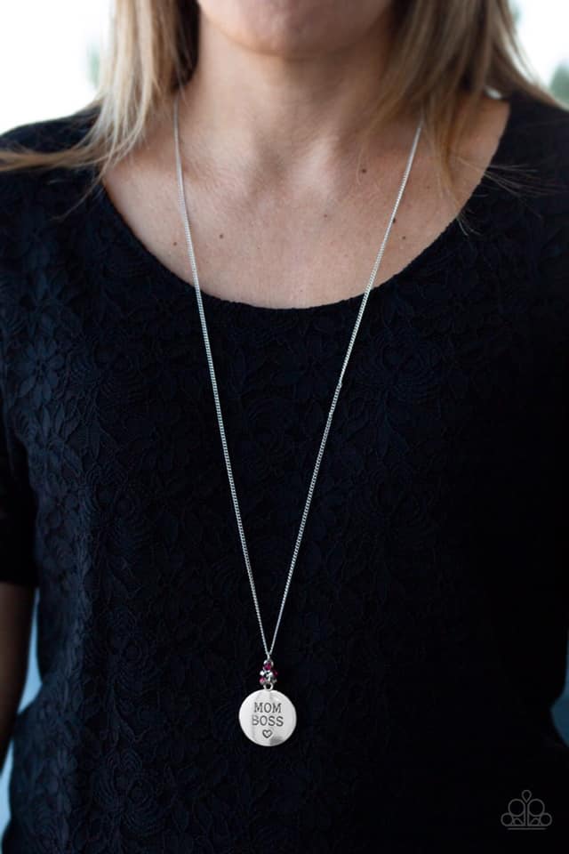 mom boss pink Papa necklace