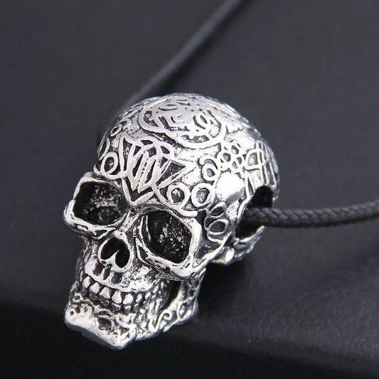 greatful skull short silver necklace