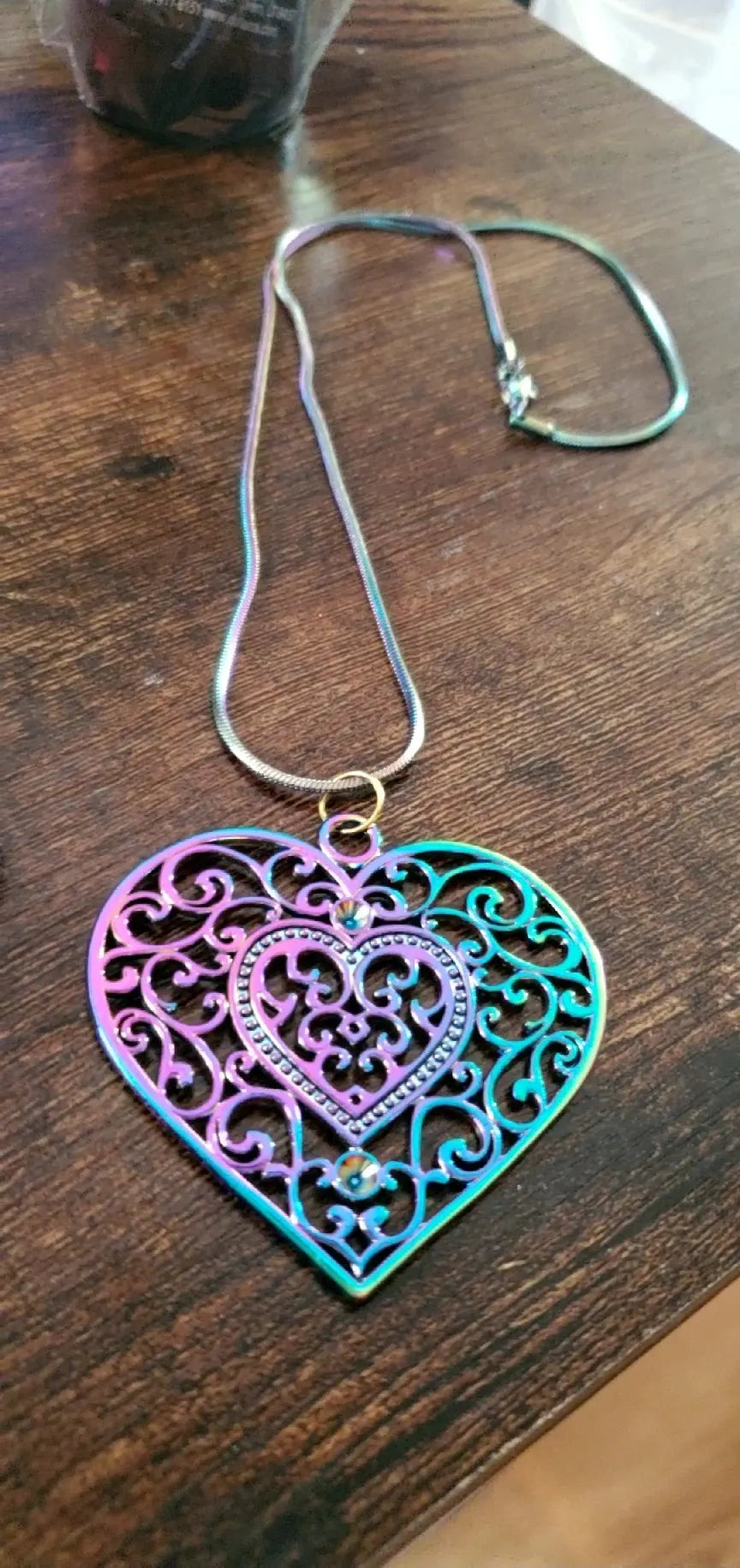 Oil heart necklace