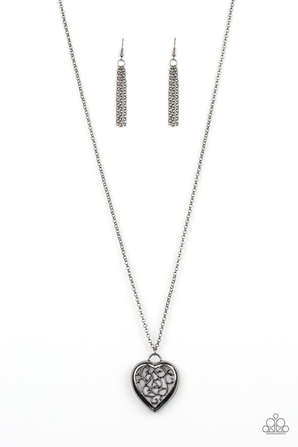 Victorian Valentine - Silver necklace long