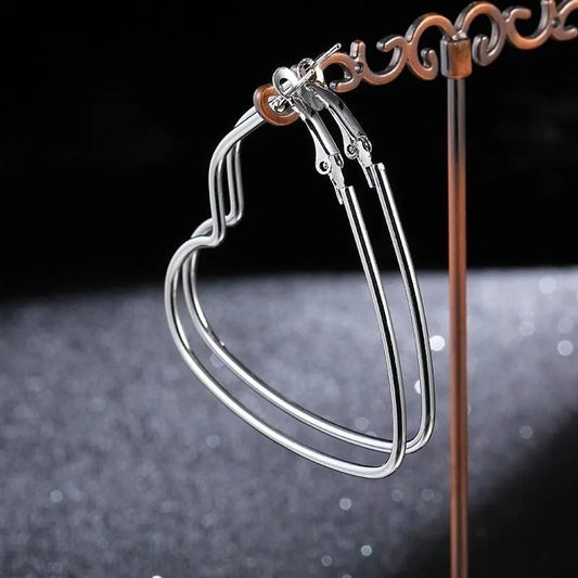 Hearts of the hoop silver earrings 7498