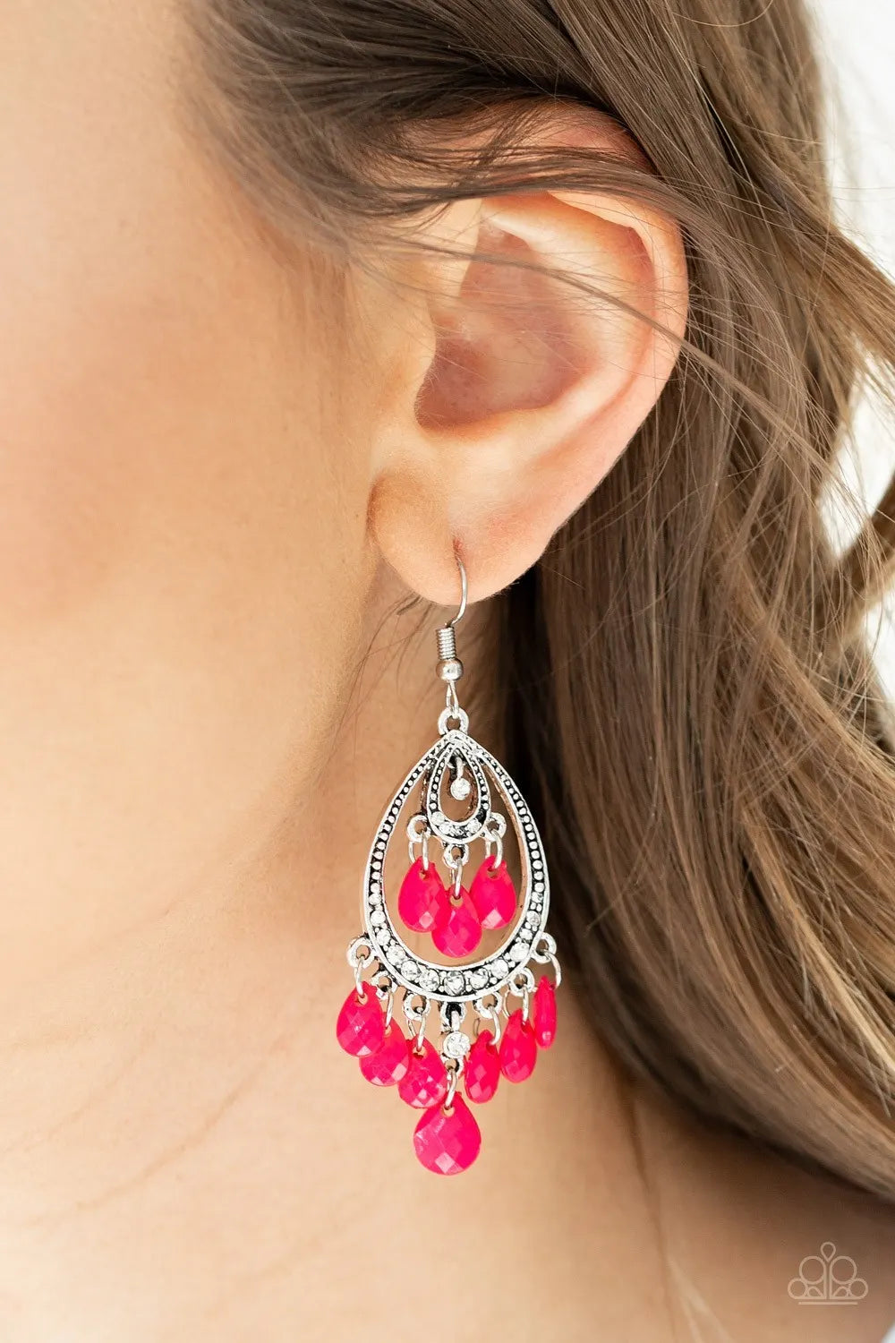 Gorgeously Genie - pink earrings papa