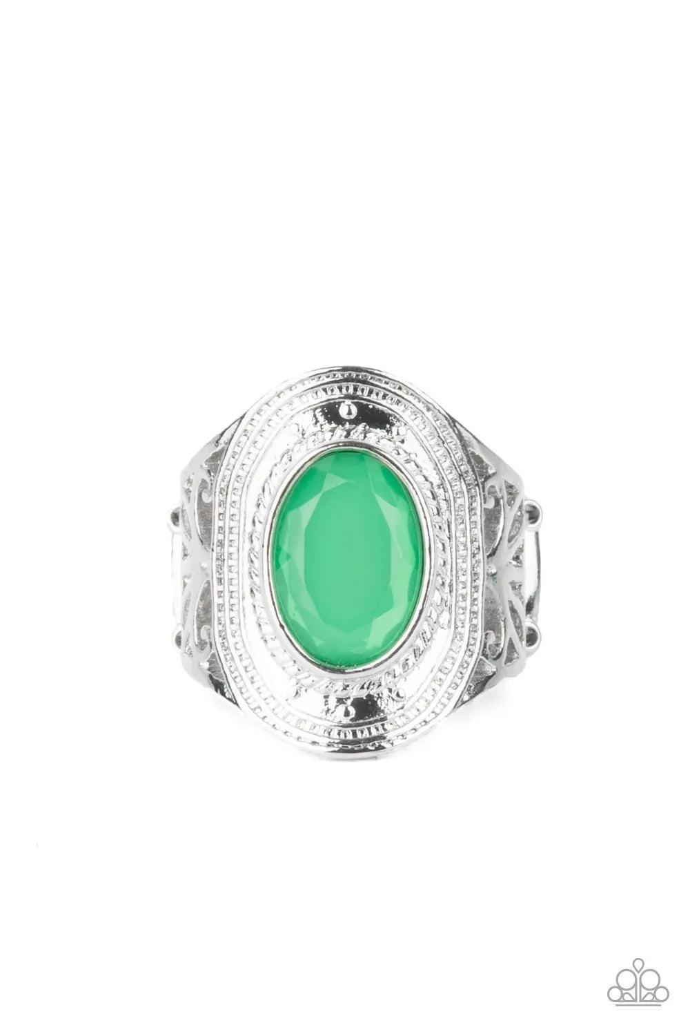 Calm And Classy - Green band ring papa