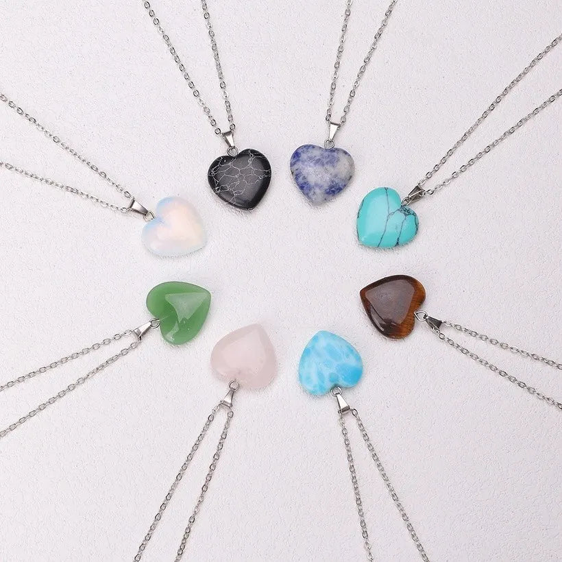 Natural heart multiple short necklace