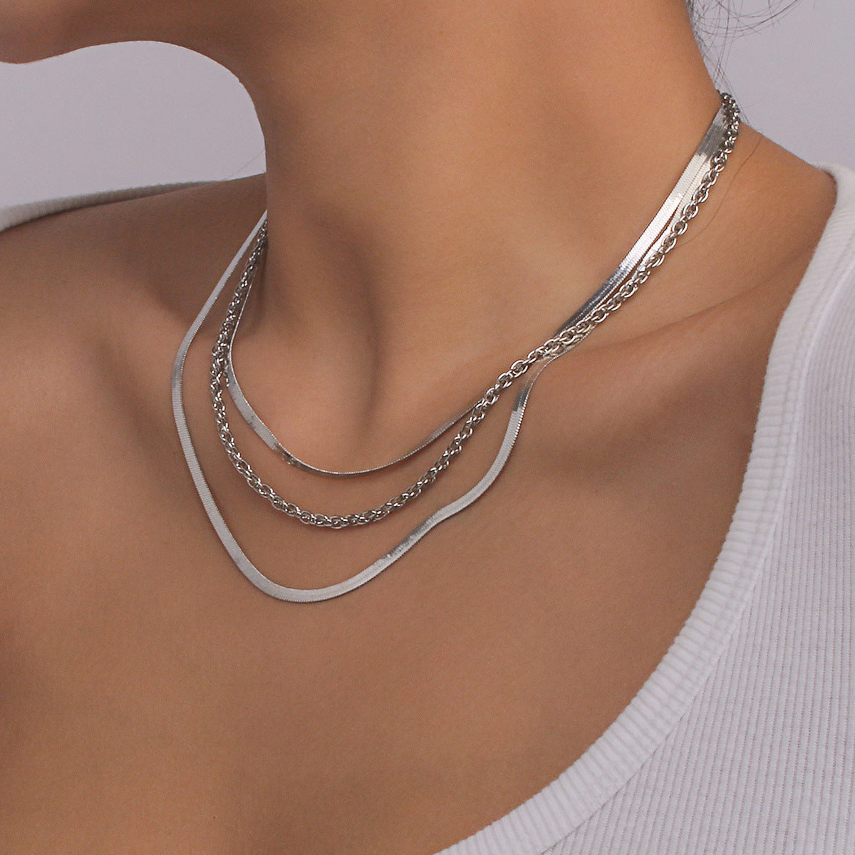 Herring way layered gold and silver short necklace 9344