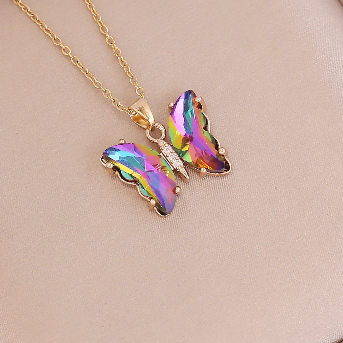 Butterfly beauty multiple short necklace 6243 iridescent