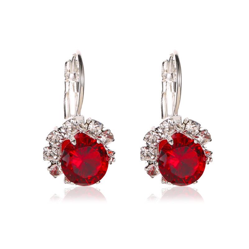 Small but beautiful Lever back earrings 6229