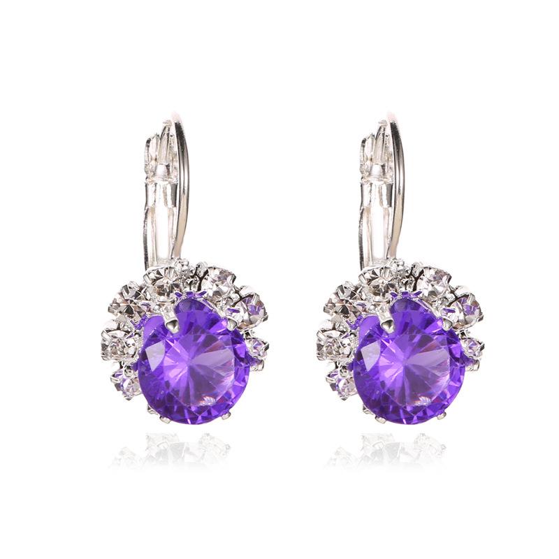 Small but beautiful Lever back earrings 6229