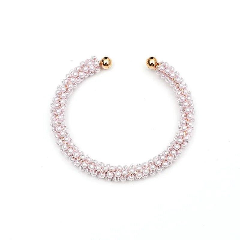 Pearl cuff bracelet pink