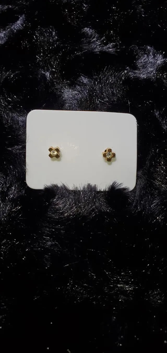 Gold stud post earrings