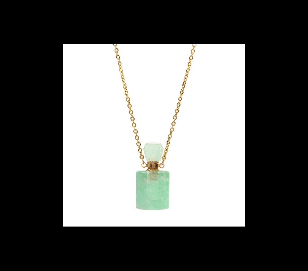 Prefume stone bottle short necklace