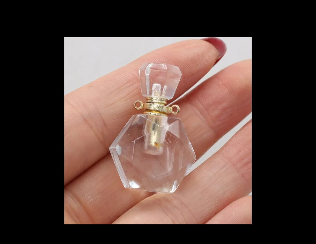 Prefume stone bottle short necklace