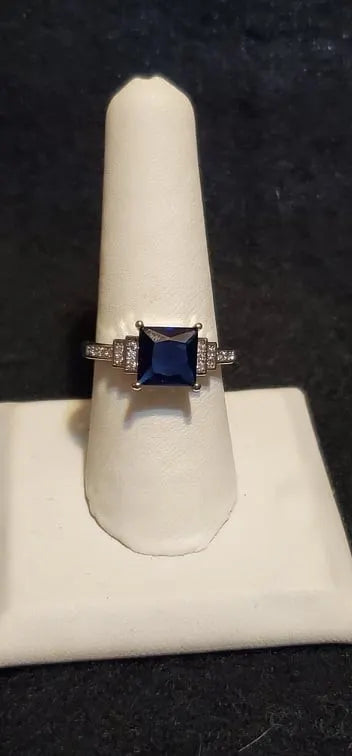 Deep blue ring sz 9 band