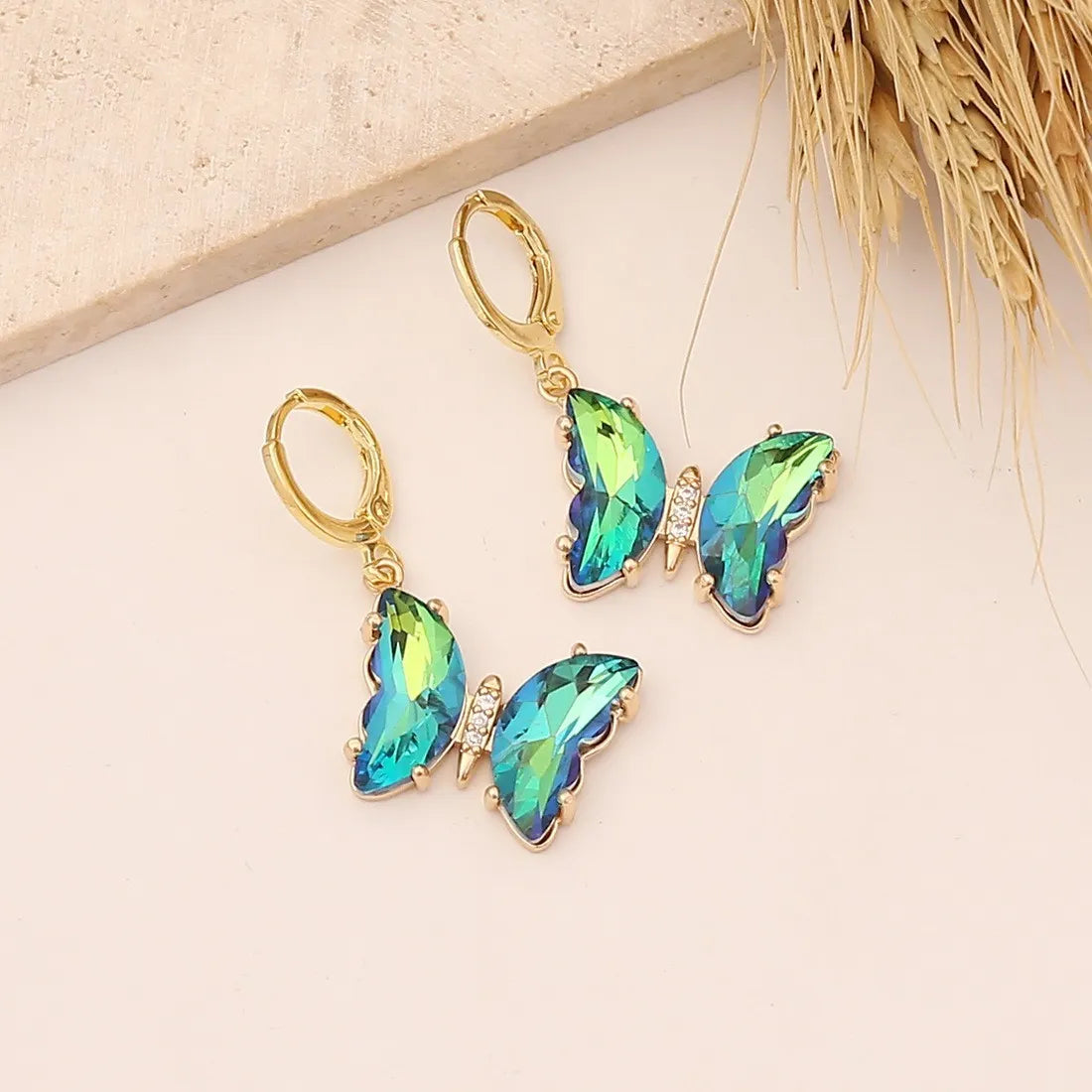 Flutter butterfly multiple earrings  oil 1690